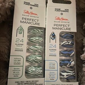 Diane Von Furstenberg Green x Sally Hansen Salon Effects BUNDLE
